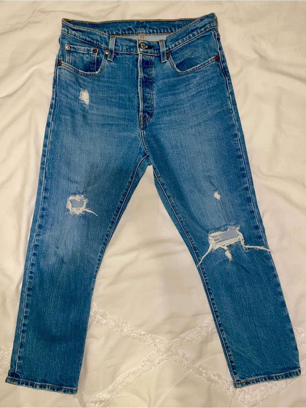 Levi's Blue Women's Cropped Distressed Jeans